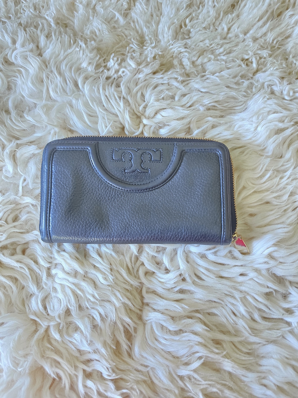 Tory Burch Black Leather Zip Around Wallet